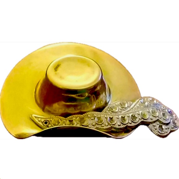 Vintage Cavalier Brass Cowboy Hat Rhinestone Feather Plume Brooch Pin - Picture 2 of 10